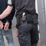 Арест наручники