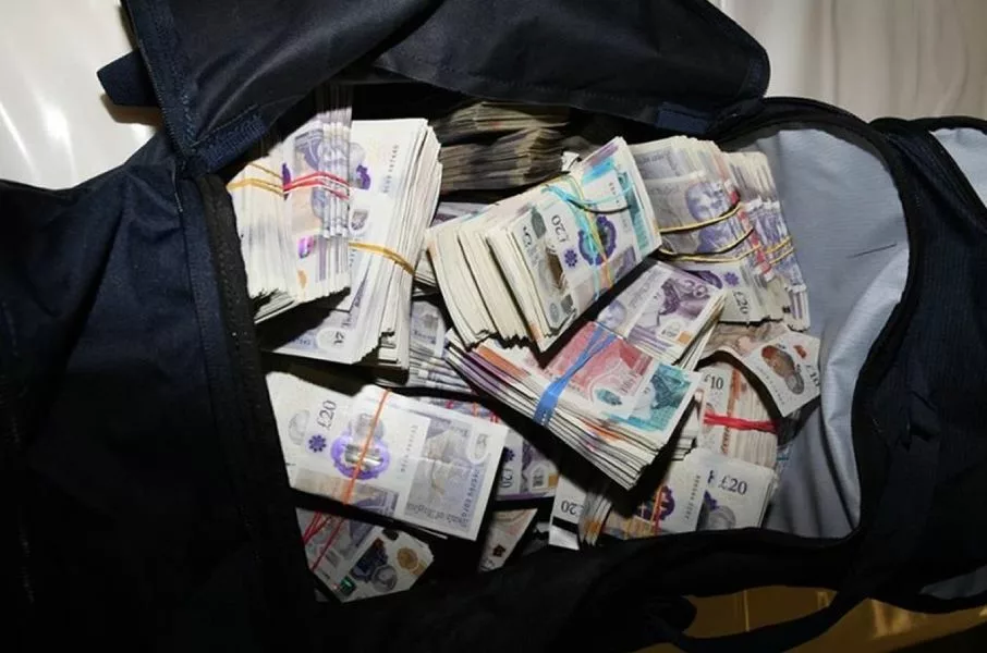 uk-money-launderers-seized